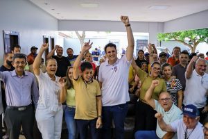 *Em Estreito, Orleans Brandão dialoga com população, visita obras e destaca serviços estaduais realizados na cidade* 2 1037267195
