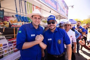 *Orleans Brandão participa da abertura da 47ª ExpoAgra e prestigia tradicional cavalgada em Grajaú* 5 1038199493