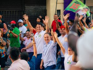 *Em caminhada histórica na Rua Grande, Orleans Brandão mobiliza multidão e reforça propostas para São Luís* 3 1038801523