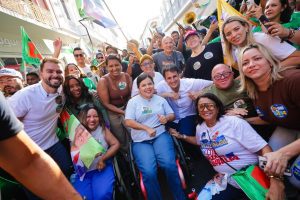 *Em caminhada histórica na Rua Grande, Orleans Brandão mobiliza multidão e reforça propostas para São Luís* 2 1038801525