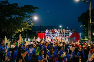 *Em caminhada histórica na Rua Grande, Orleans Brandão mobiliza multidão e reforça propostas para São Luís* 6 1038801532