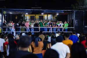 *Orleans Brandão arrasta multidão em Peritoró e afirma estar pronto para “ser o melhor governador que o Maranhão já viu”* 5 1038920879