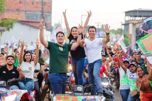 *Orleans acelera, enquanto adversários patinam na largada* 3 1039000254