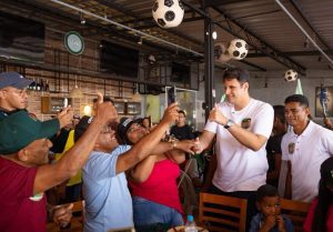 *Orleans Brandão promete reconstruir estrada entre Timbiras e Codó: “É meu compromisso com todos vocês”* 3 1039056507