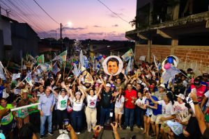 Com 20 mil pessoas nas ruas, Orleans mostra mais uma vez sua força em Paço do Lumiar na corrida pelo Governo do Maranhão 3 1039395374