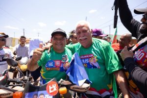 *Parnarama mostra sua força e declara apoio a Orleans Brandão em expressiva motocada* 4 1039561695